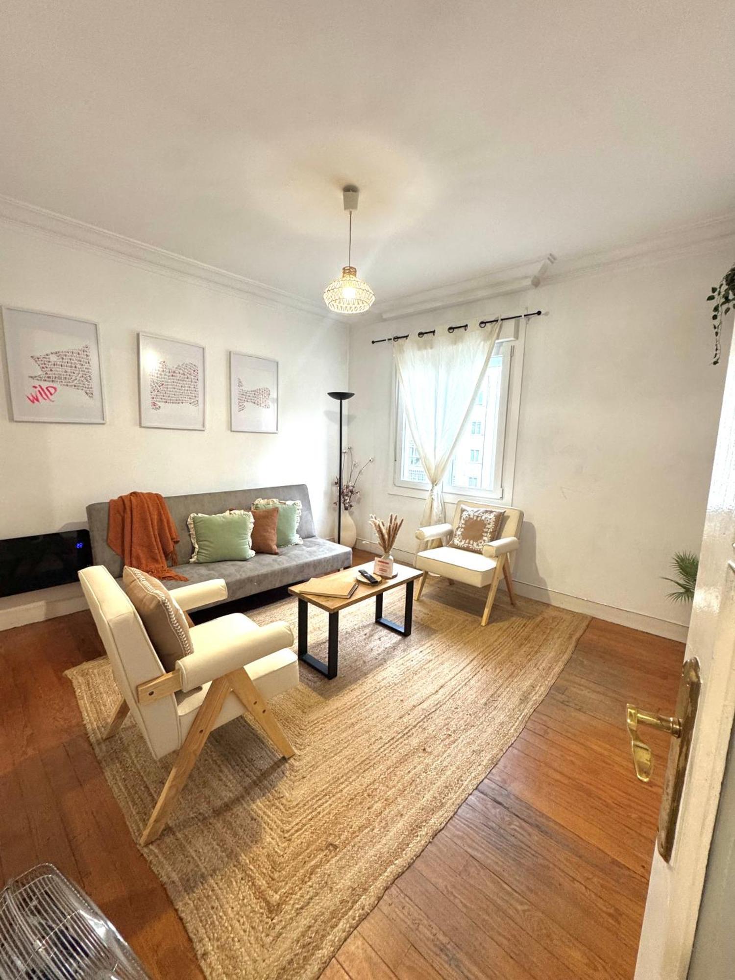 Marukichan, Apartamento En El Centro De Vigo Bagian luar foto